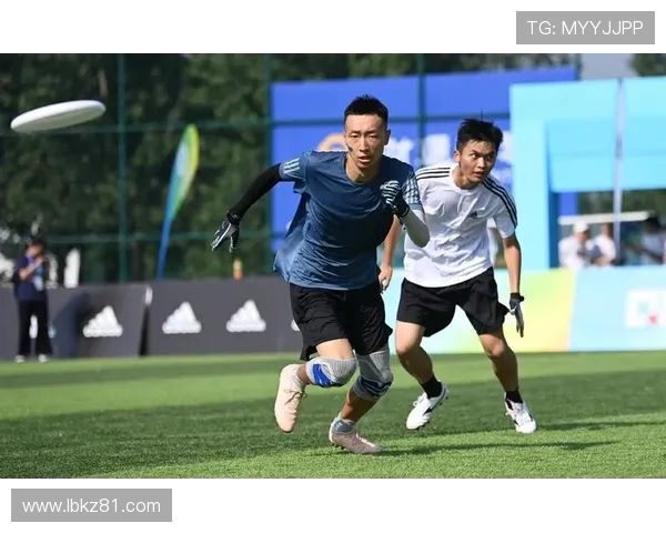 西安飞盘队中路突破分析与战术调整探讨