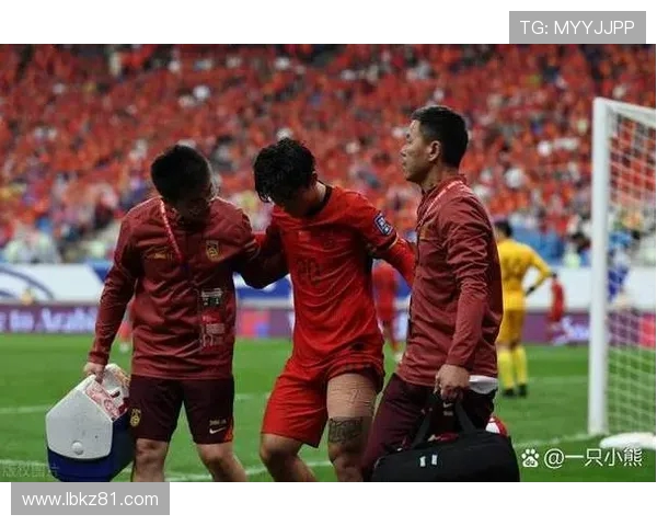 赛后分析：西安足球队与南京足球队的战术对决与启示